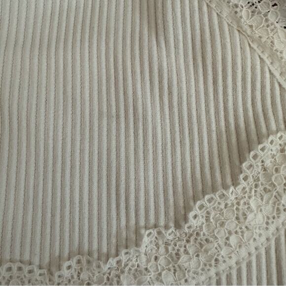 H&M Divided Cream Lace Crop top Ribbed Spaghetti Straps Shirt 90s Y2k NWT Large - Picture 9 of 15